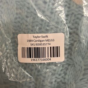 Official Authentic 1989 (Taylor’s Version) Cardigan Sealed M/L
